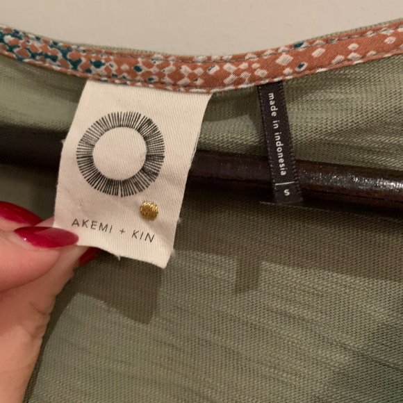 Anthro Akemi + Kin V-neck knee length dress Size S - Picture 3 of 3